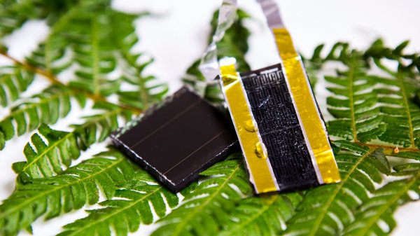 澳洲科学家：太阳能板将能放在任何地方