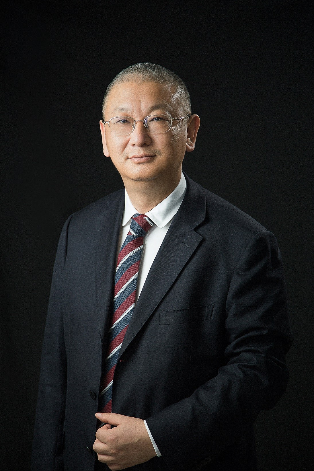 李振国入选福布斯中国上市公司50位最佳CEO