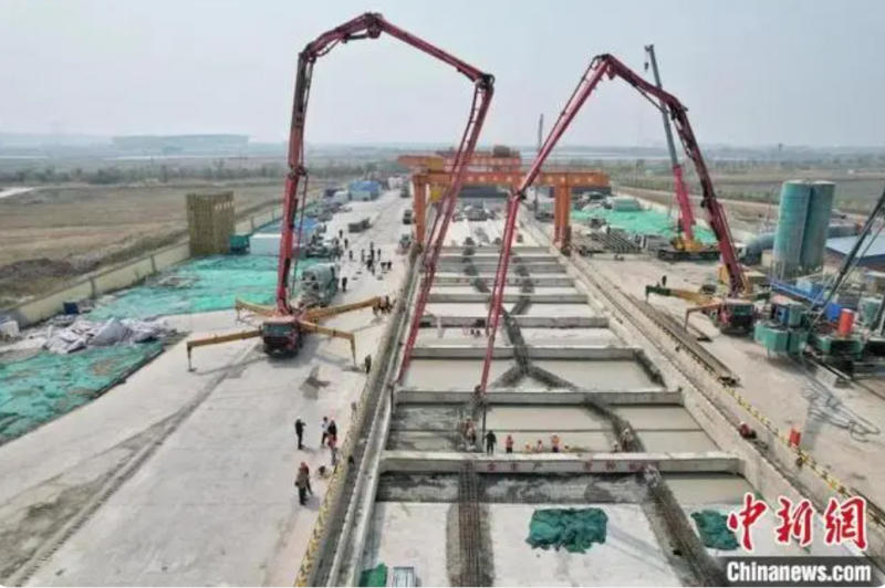 天津在建面积最大、跨度最长地铁车站主体结构封顶