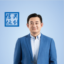 耿明