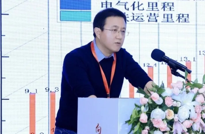 车载GIS机电耦合特性与绝缘优化关键技术